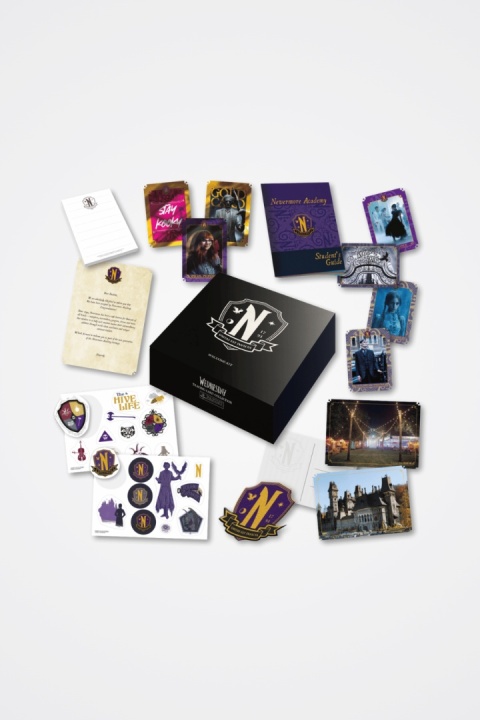 BOX Wednesday Nevermore Welcome Kit Panini